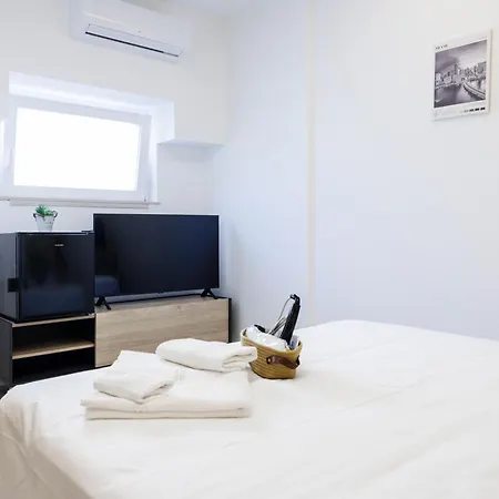 Miamihouse Essential Bed & Breakfast Vasto