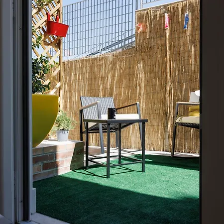 Miamihouse Essential Bed & Breakfast