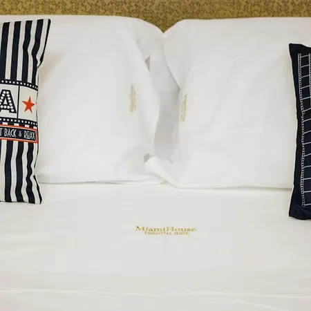 Miamihouse Essential Bed & Breakfast 3*