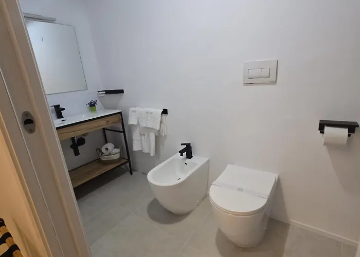 Miamihouse Essential Васто