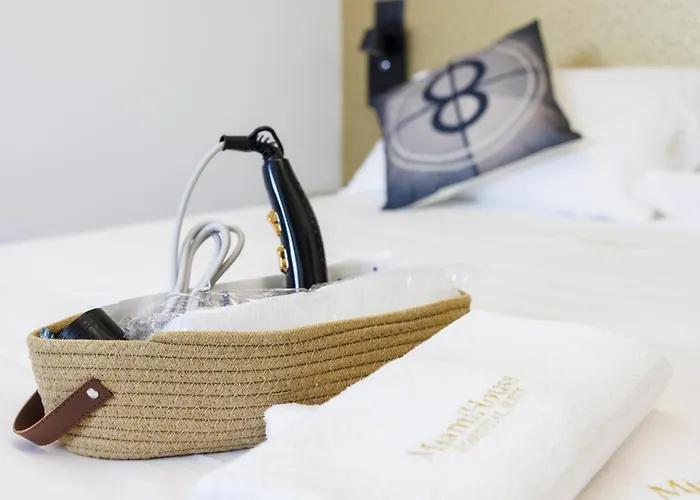 Miamihouse Essential לינה וארוחת בוקר ואסטו