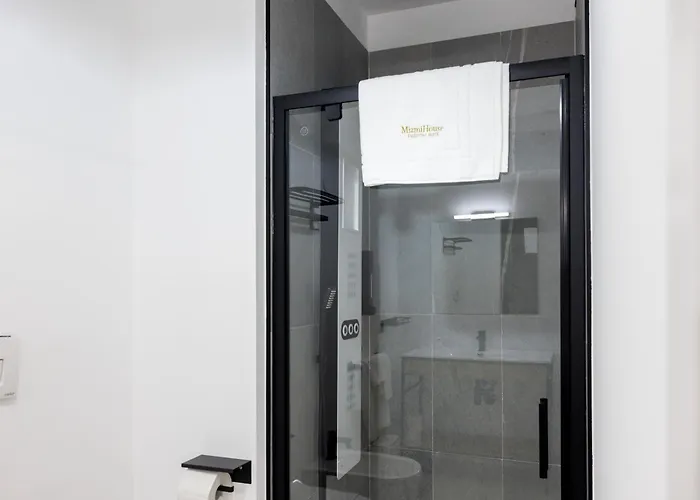 Miamihouse Essential Отель типа 