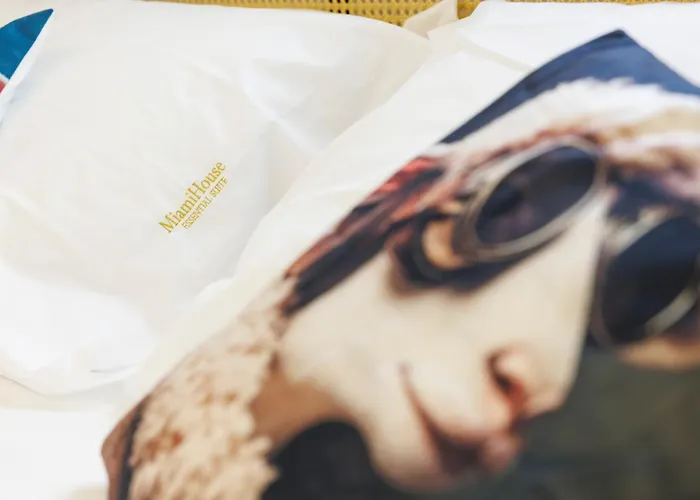 לינה וארוחת בוקר Miamihouse Essential ואסטו