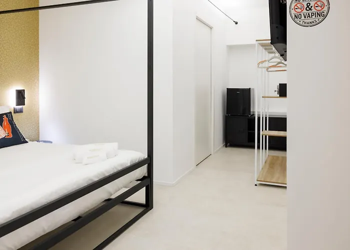 Miamihouse Essential