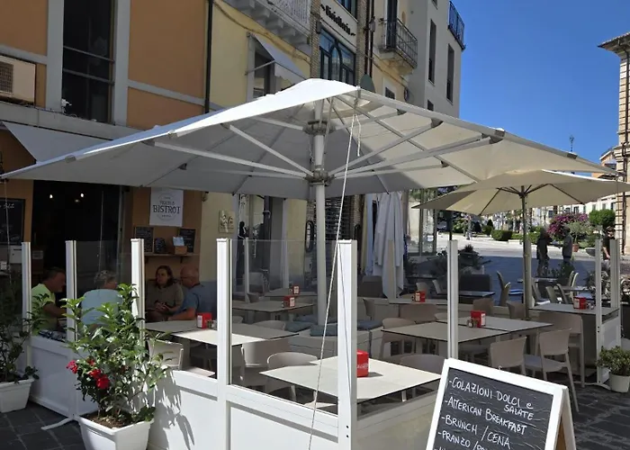 Miamihouse Essential 3*